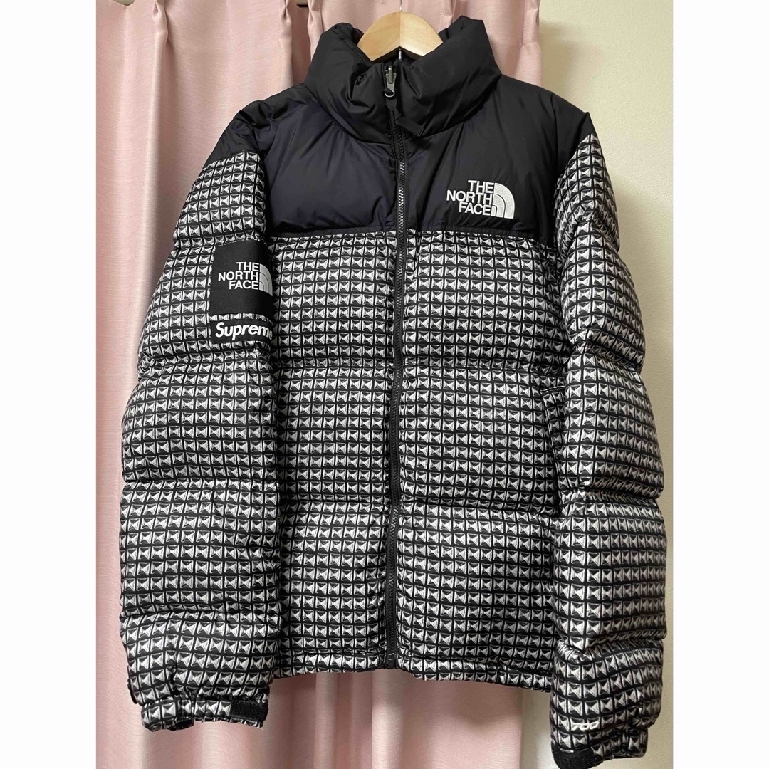 Supreme(シュプリーム)の明日まで限定supreme THE NORTH FACE ヌプシ メンズのジャケット/アウター(ダウンジャケット)の商品写真