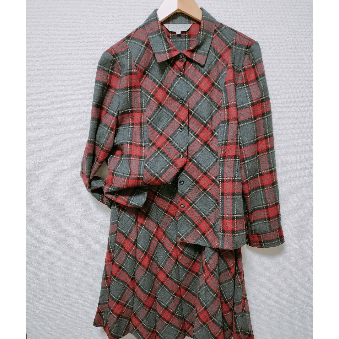 ブラウススーツ　WOOL100％　日本製 レディースのフォーマル/ドレス(スーツ)の商品写真