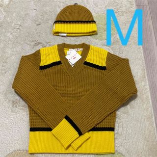 マルニ(Marni)の新品★完売品★マルニ　ポップコーンニットVネックセーター&帽子(ニット/セーター)