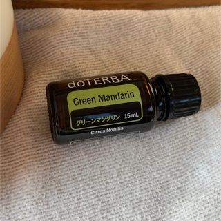 ドテラ(doTERRA)のグリーンマンダリン｜エッセンシャルオイル(精油)(エッセンシャルオイル（精油）)