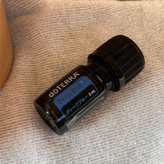 ドテラ(doTERRA)のディープブルー｜エッセンシャルオイル(精油)(エッセンシャルオイル（精油）)