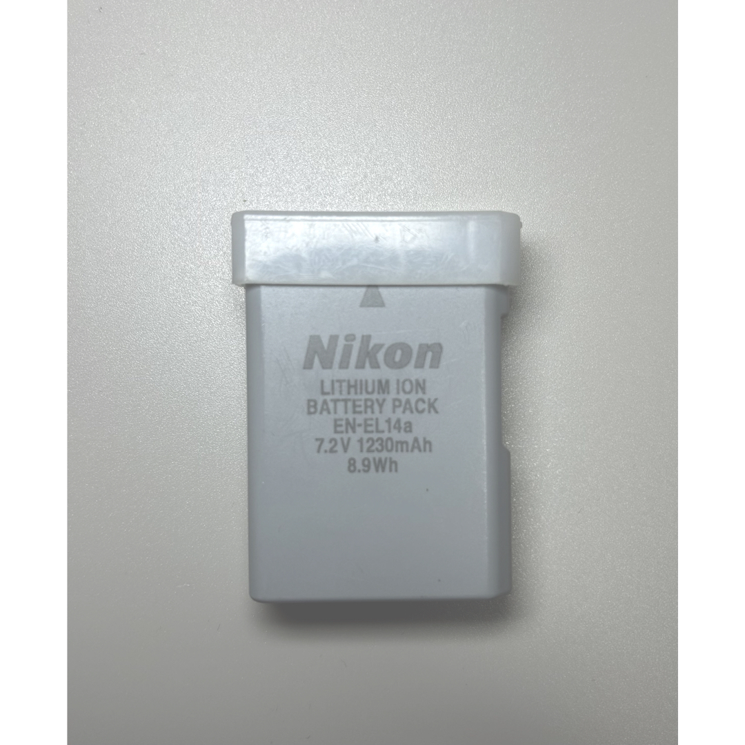 Nikon(ニコン)のNikonカメラ純正バッテリー(PSE認証) EN-EL14a スマホ/家電/カメラのスマートフォン/携帯電話(バッテリー/充電器)の商品写真