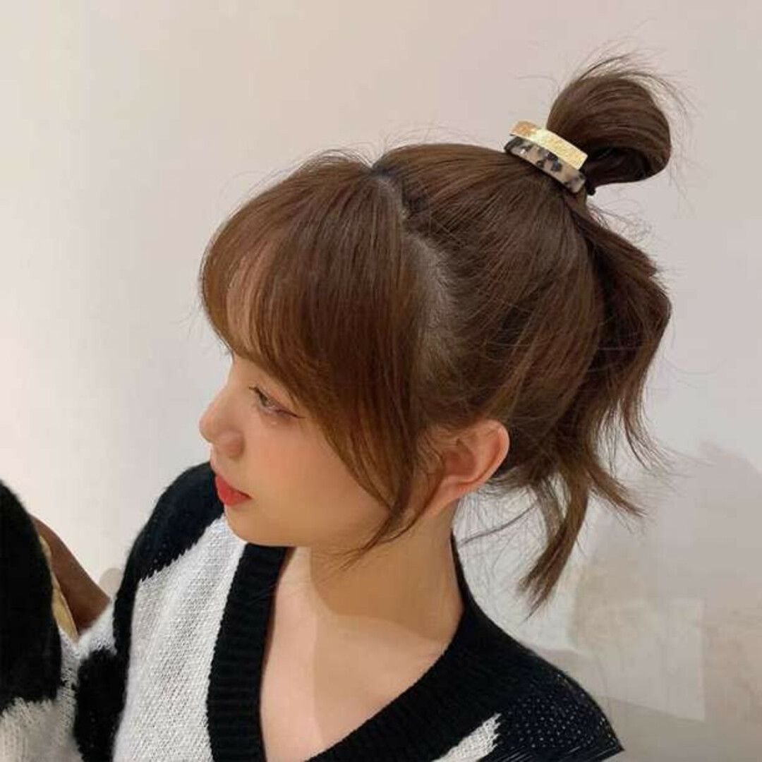 べっ甲 ヘアゴム ヘアアクセサリー ベージュ 韓国 バンスクリップ 髪留め レディースのヘアアクセサリー(ヘアゴム/シュシュ)の商品写真