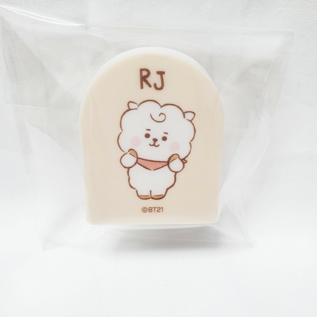 BT21(ビーティーイシビル)の未使用 BT21 スタンドクリップ RJ エンタメ/ホビーのおもちゃ/ぬいぐるみ(キャラクターグッズ)の商品写真