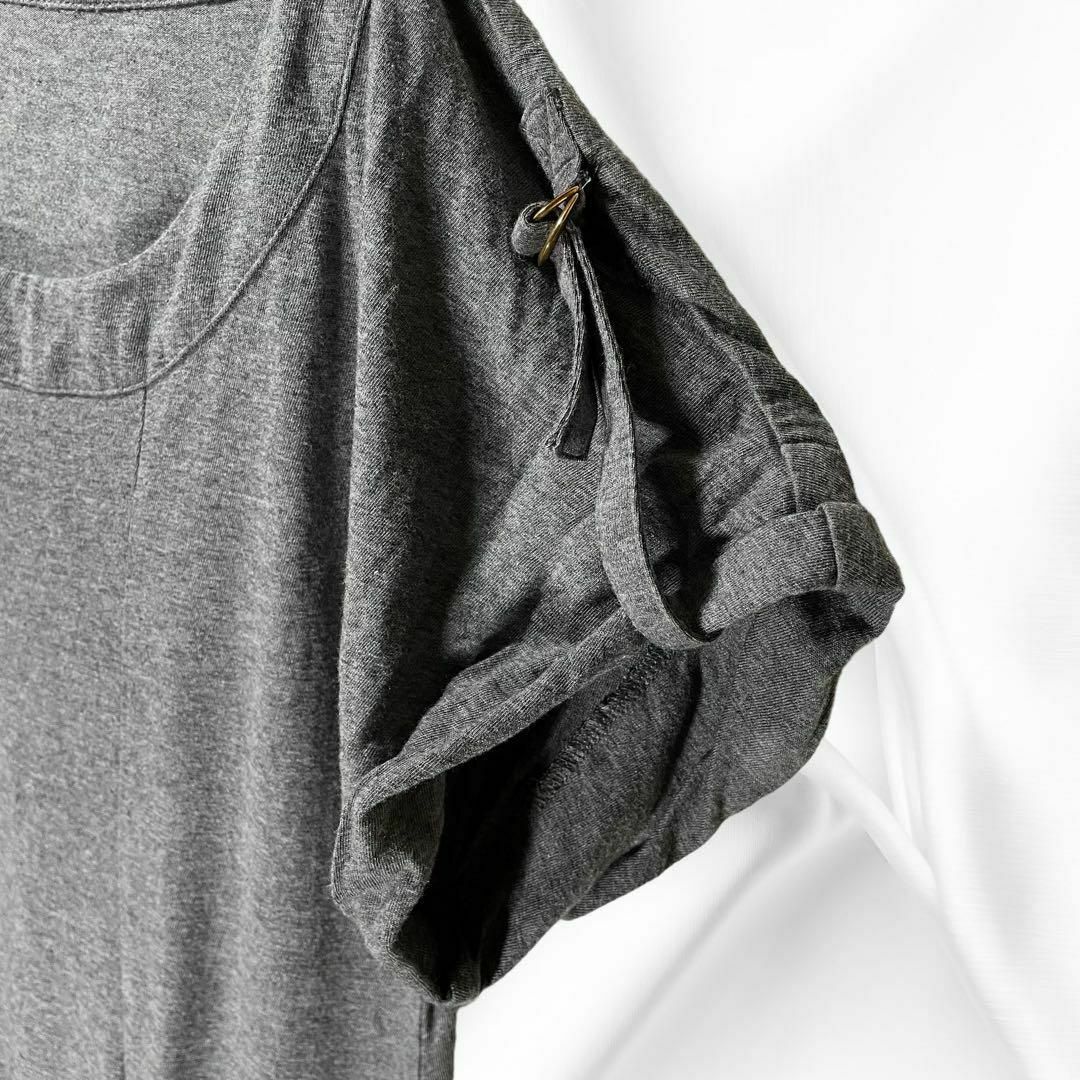 クロスカンパニー　グレー　半袖　トップス　チュニック　Tシャツ　ポケット付き レディースのトップス(カットソー(半袖/袖なし))の商品写真