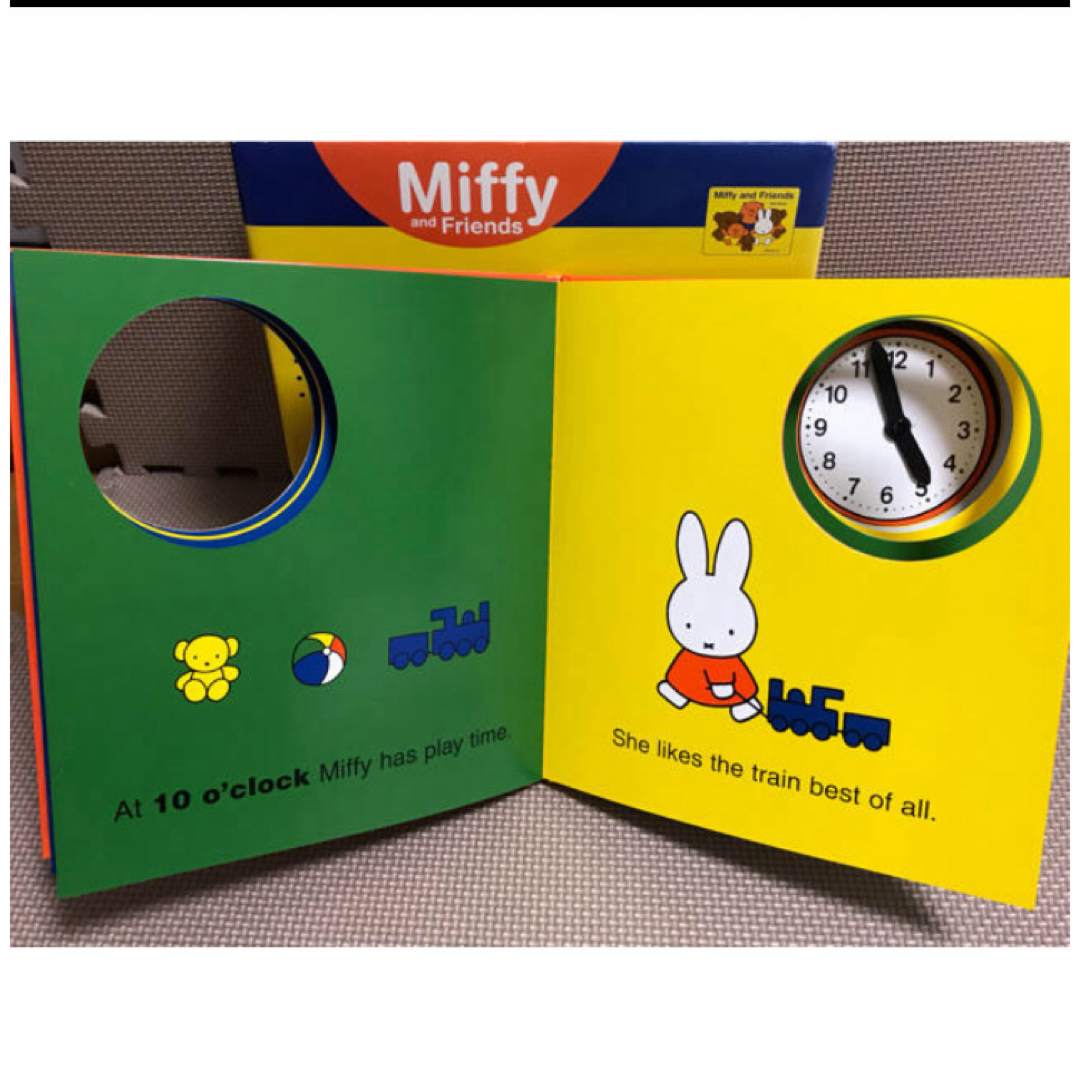 miffy(ミッフィー)の《期間限定出品》ミッフィーパズル式時計＆付属えほん エンタメ/ホビーのエンタメ その他(その他)の商品写真