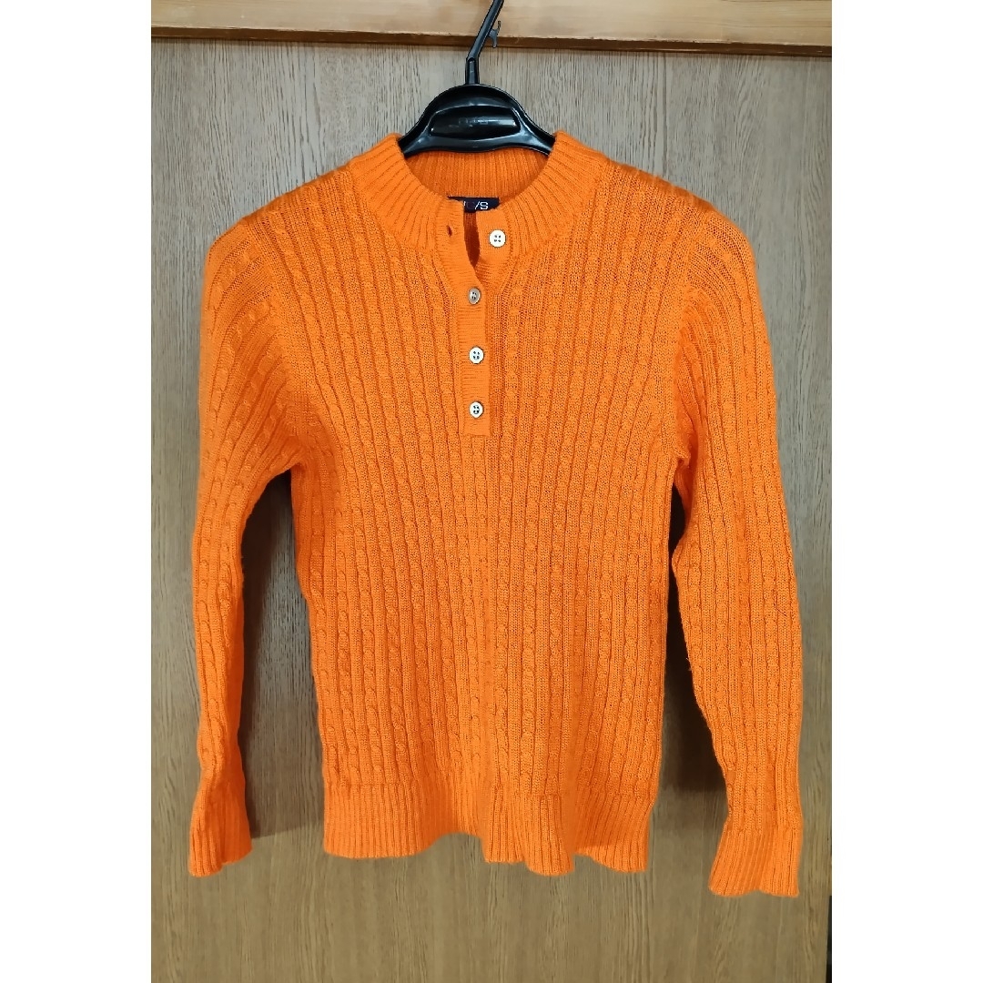 しまむら(シマムラ)のレディース　トップス　セーター　オレンジ　ウール混　秋冬　格安 レディースのトップス(ニット/セーター)の商品写真