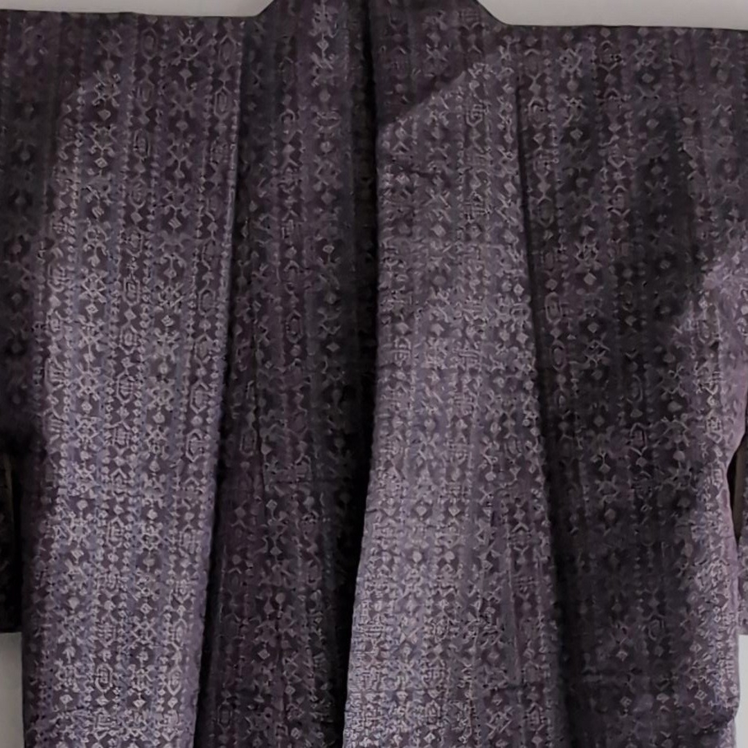 Grimoire(グリモワール)のヴィンテージ着物　エスニック紬　アンティーク　アラベスク　昭和レトロ レディースの水着/浴衣(着物)の商品写真