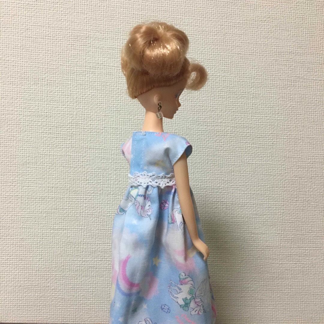 ジェニーのドレス622 エンタメ/ホビーのおもちゃ/ぬいぐるみ(その他)の商品写真