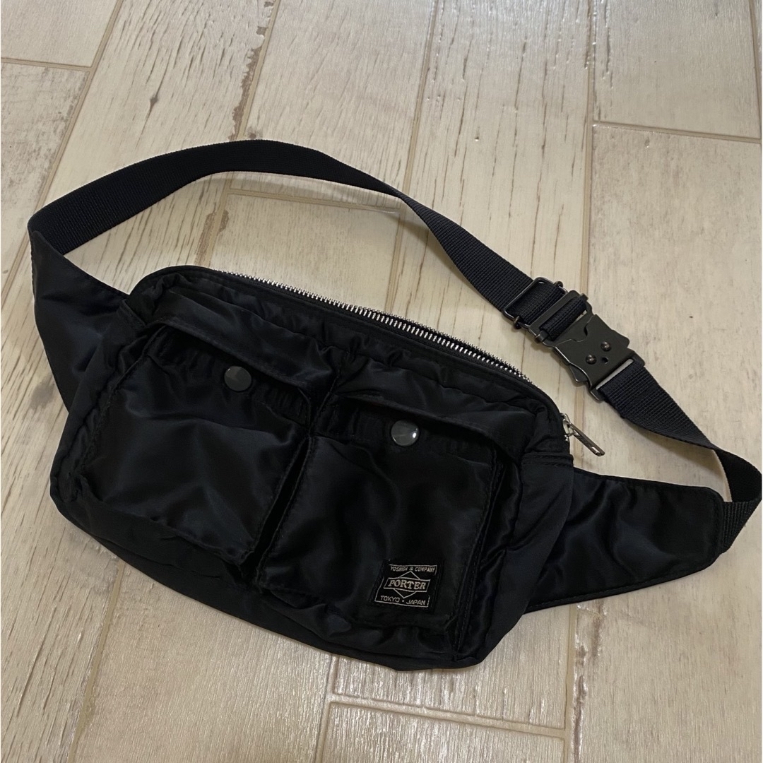 PORTER(ポーター)のPORTER◆ポーター　TANKER WAIST BAG ブラック　ボディバック メンズのバッグ(ボディーバッグ)の商品写真