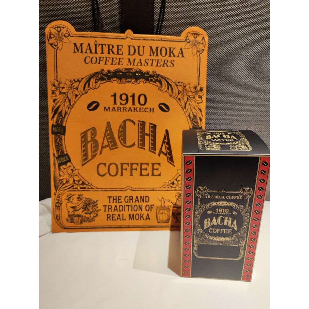 バシャコーヒー BACHA COFFEE キャニスター缶の通販 by とと|ラクマ バシャコーヒー BACHA COFFEE キャニスター缶の通販 by とと|ラクマ