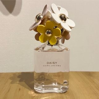 マークジェイコブス(MARC JACOBS)の【MARC JACOBS】デイジーフレッシュ オードトワレ(香水(女性用))