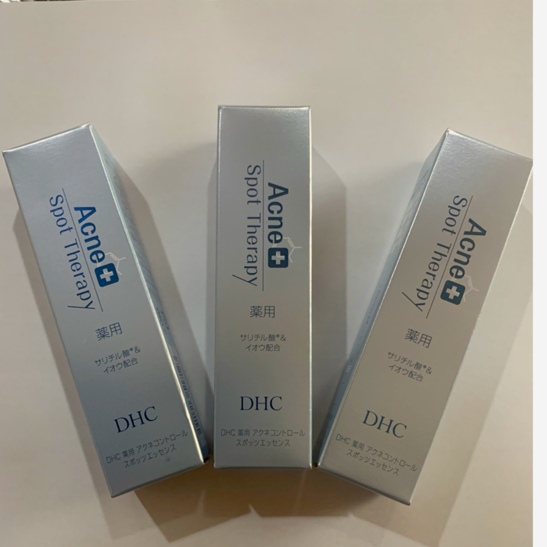 DHC(ディーエイチシー)のDHC薬用アクネコントロール スポッツエッセンス コスメ/美容のスキンケア/基礎化粧品(美容液)の商品写真