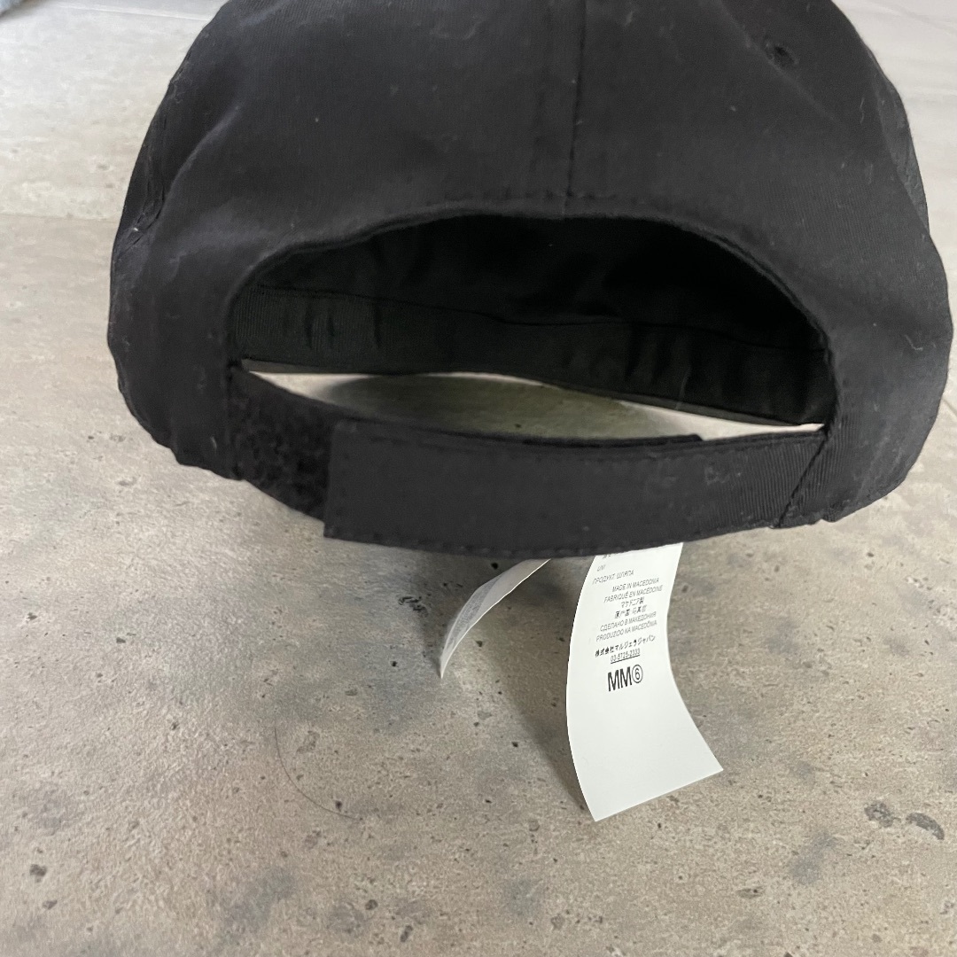 MM6(エムエムシックス)の【超美品】mm6 Maison Margiela CAP メンズの帽子(キャップ)の商品写真