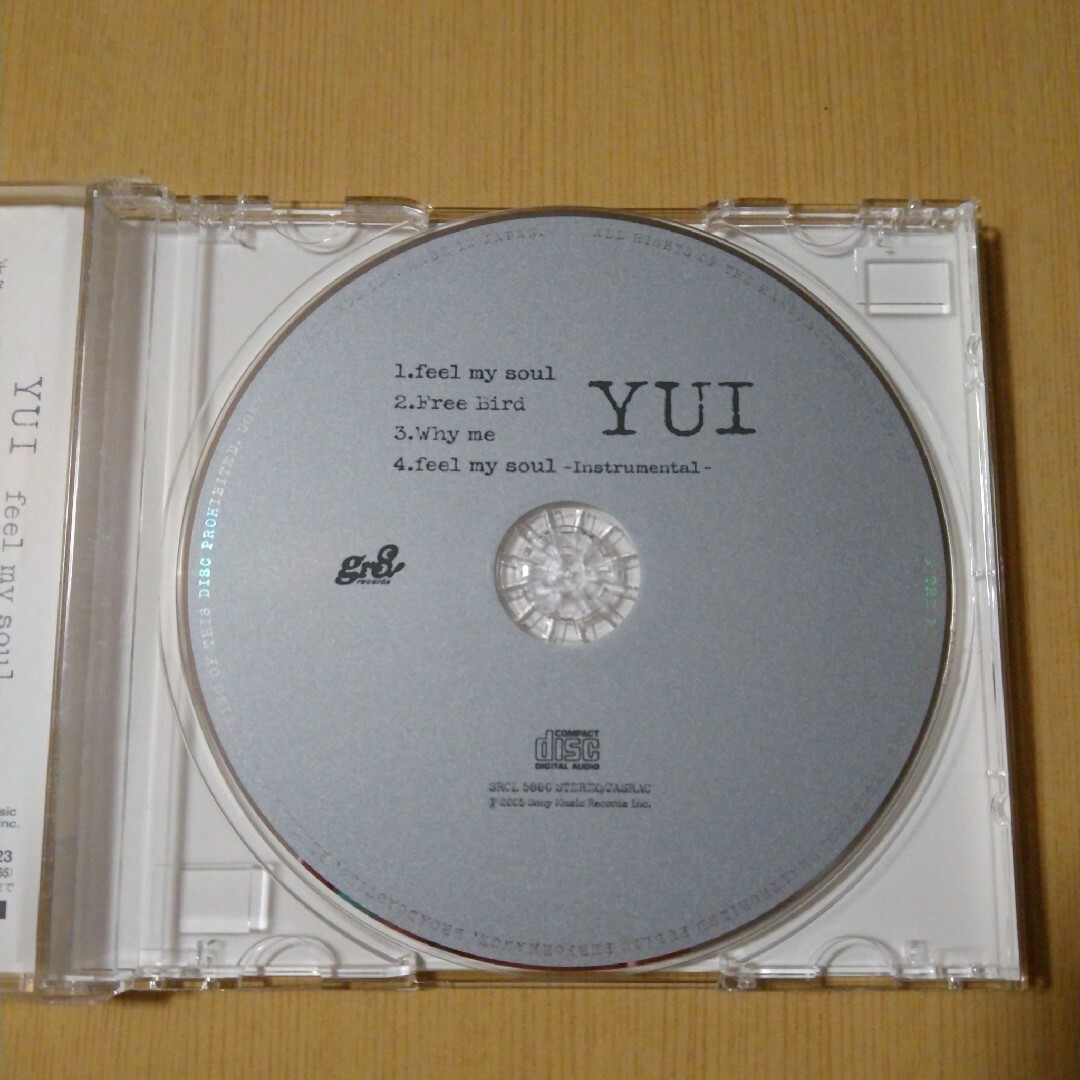 SONY(ソニー)のYUI　 ｢feel　my　soul｣ CD エンタメ/ホビーのCD(ポップス/ロック(邦楽))の商品写真