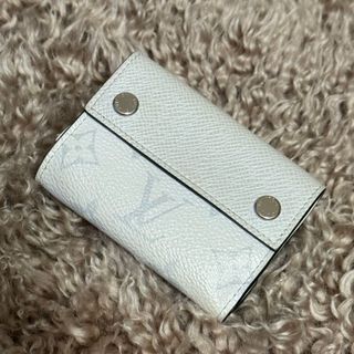 ルイヴィトン(LOUIS VUITTON)のルイ ヴィトン 三つ折り財布 タイガラマ ディスカバリー ブロン M67621(折り財布)