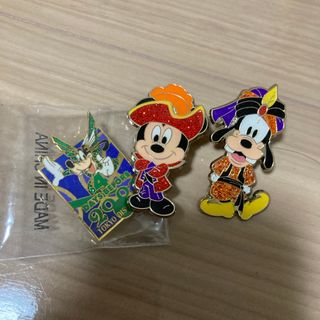 ディズニー　ピンバッジ(キャラクターグッズ)