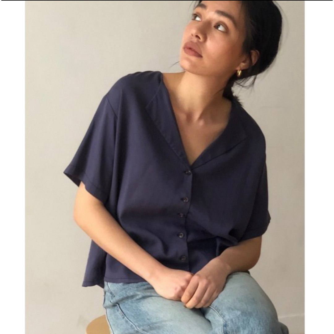 TODAYFUL(トゥデイフル)のトゥデイフル collarless rough shirts  ネイビー レディースのトップス(シャツ/ブラウス(半袖/袖なし))の商品写真