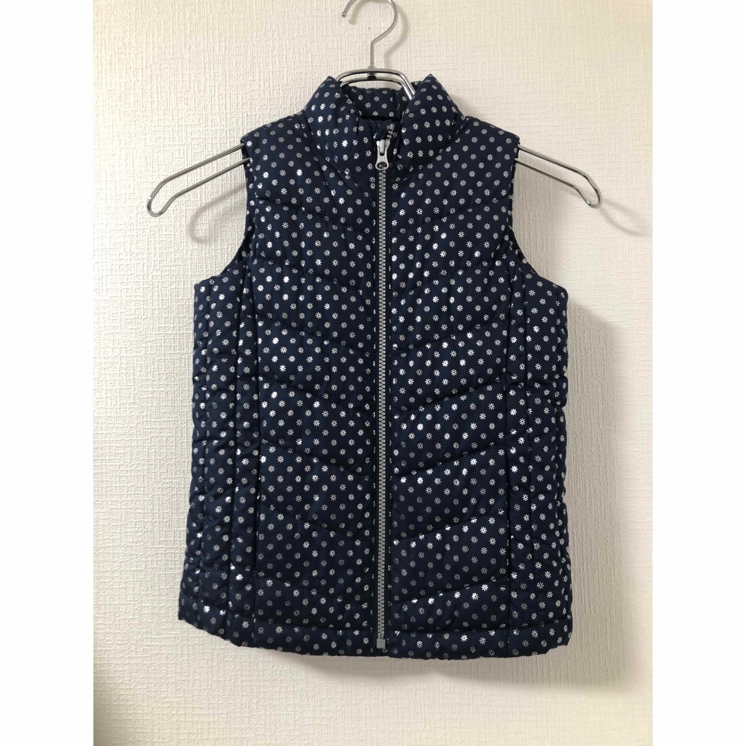 GAP Kids(ギャップキッズ)のGAP 水玉 紺 白 ベストジャンパー サイズ120 キッズ/ベビー/マタニティのキッズ服女の子用(90cm~)(ジャケット/上着)の商品写真