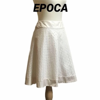 エポカ(EPOCA)のEPOCA スクエアエンブロイダリー 刺繍 フレア スカート(ひざ丈スカート)