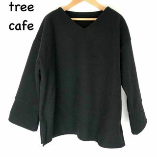 tree cafe Vネックトップス(その他)