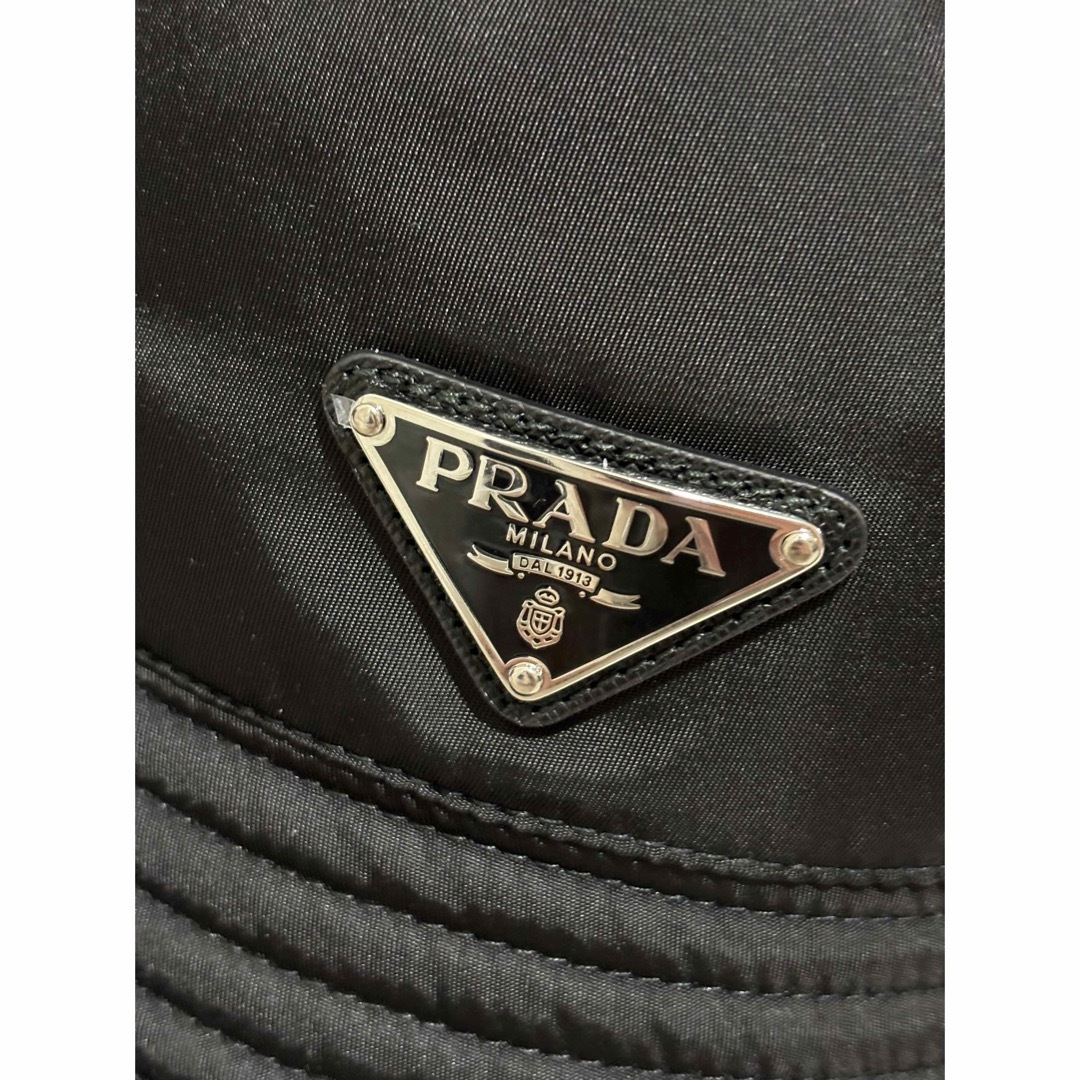 PRADA(プラダ)の新品 未使用　PRADAバケットハット レディースの帽子(ハット)の商品写真