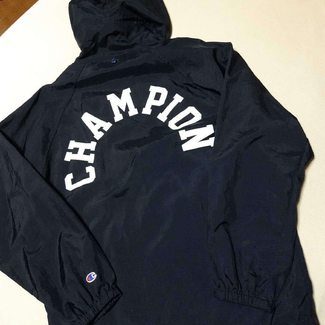 Champion(チャンピオン)のチャンピオン　Champion　ナイロンパーカー メンズのジャケット/アウター(ナイロンジャケット)の商品写真