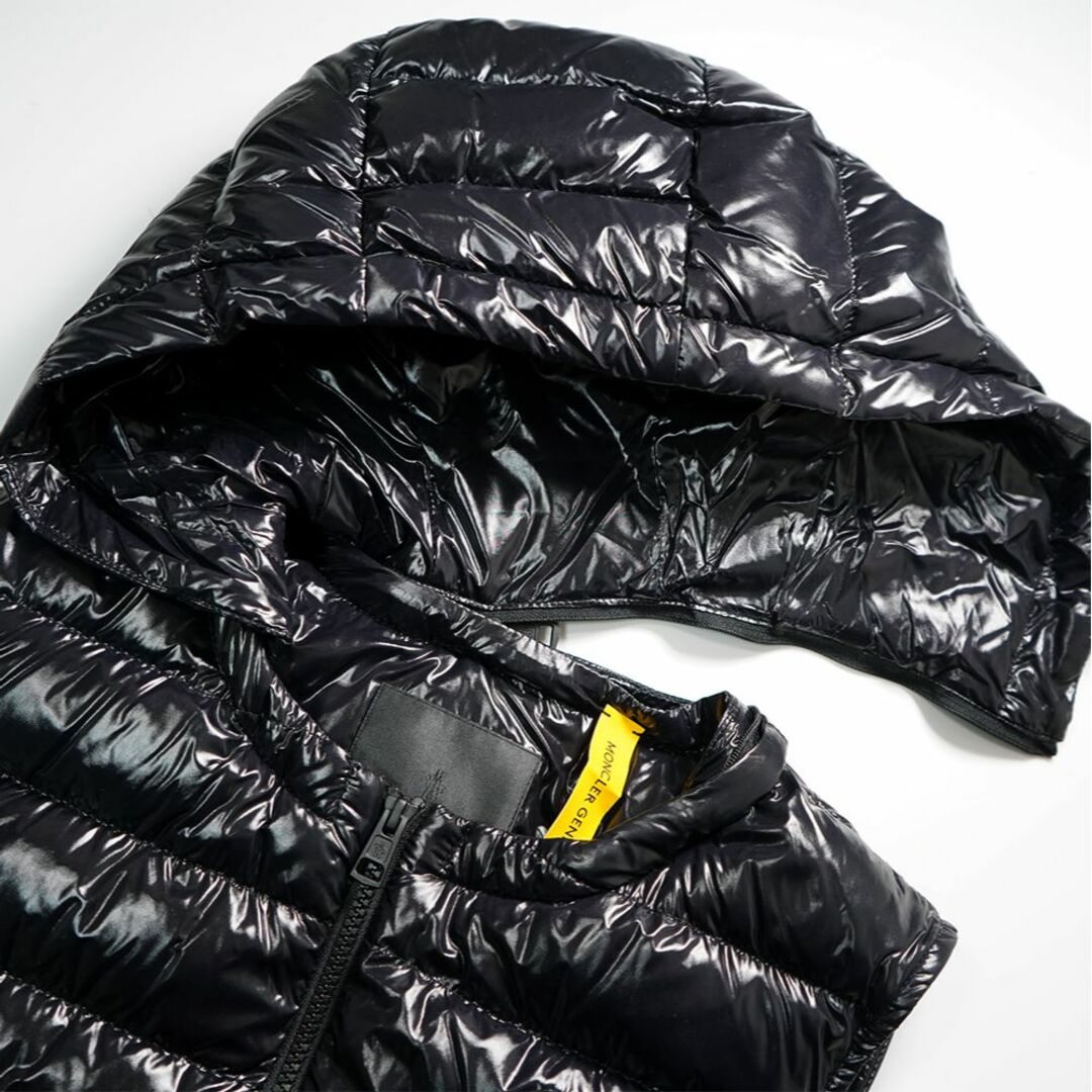 MONCLER(モンクレール)の新品31万 MONCLER 1952 モンクレール バブアー ダウンジャケット メンズのジャケット/アウター(ダウンジャケット)の商品写真