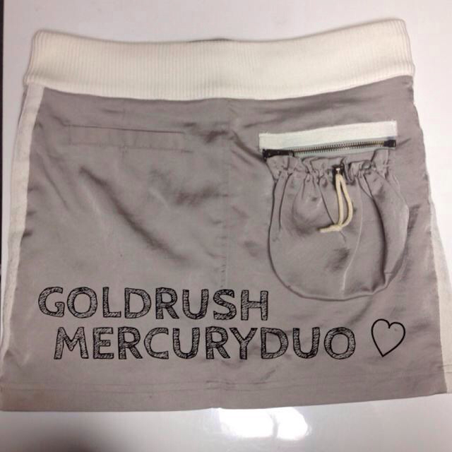 MERCURYDUO(マーキュリーデュオ)の♡GOLDRUSH ♡マーキュリー レディースのスカート(ミニスカート)の商品写真