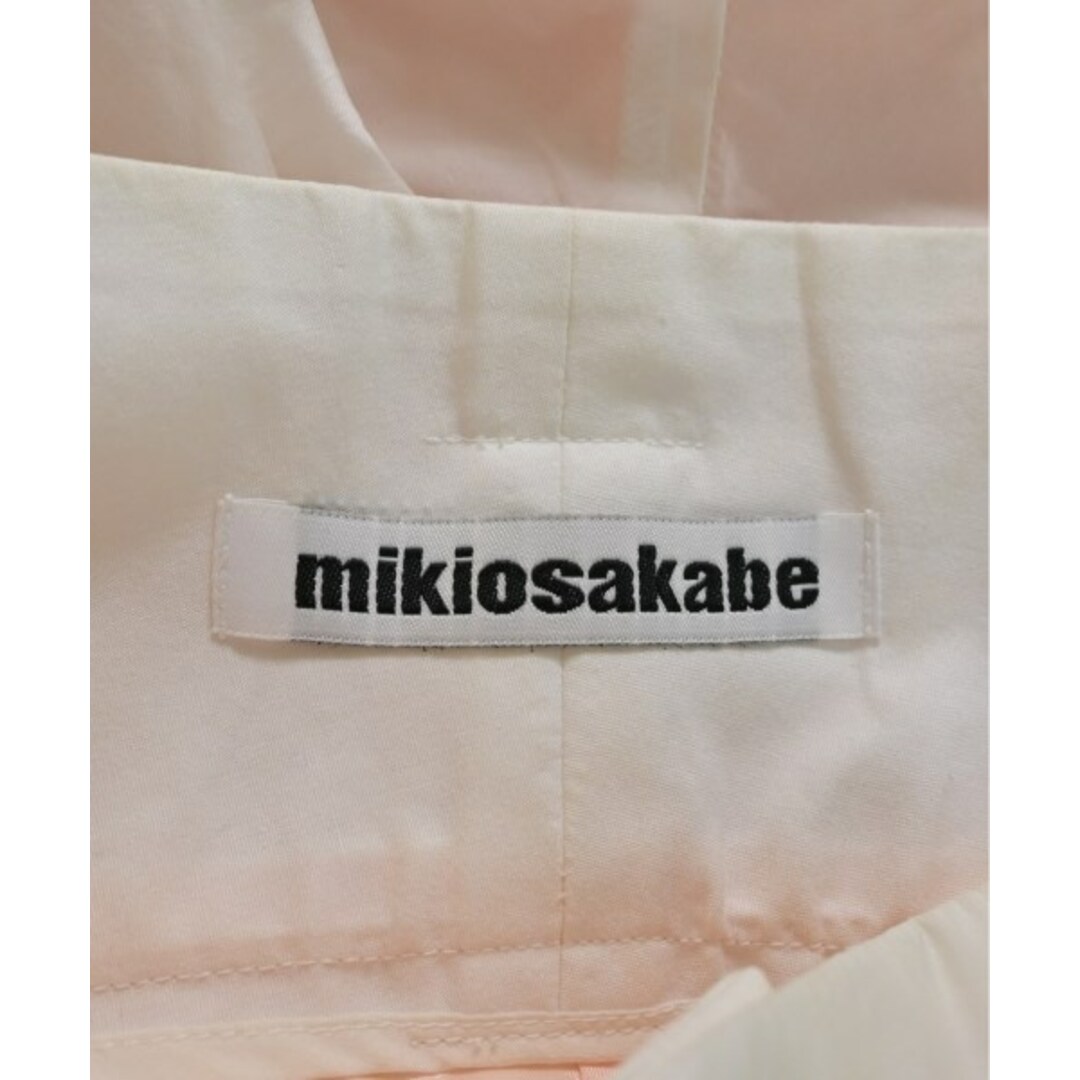 MIKIO SAKABE(ミキオサカベ)のMIKIO SAKABE ショートパンツ -(M位) 白xピンク(総柄) 【古着】【中古】 レディースのパンツ(ショートパンツ)の商品写真