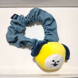 ビーティーイシビル(BT21)のデニムシュシュ bt21 チミー Chimmy ビーティーイシビル シュシュ b(アイドルグッズ)