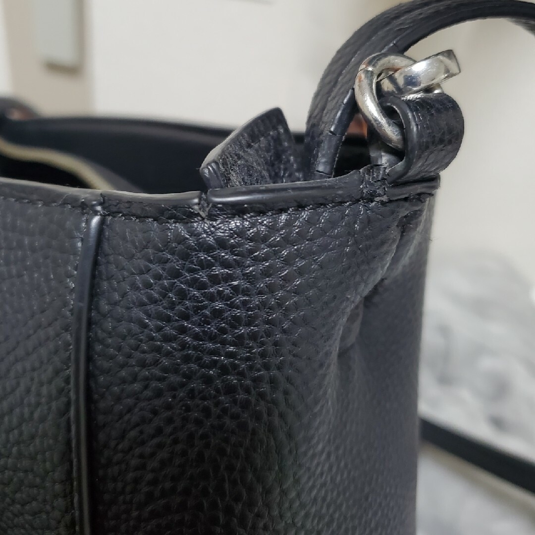 ZARA(ザラ)のZARA✨ A4サイズ収納可能✨　チェーン　2WAY ショルダー　ハンドバッグ レディースのバッグ(ショルダーバッグ)の商品写真