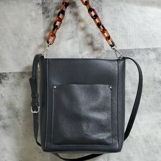 ザラ(ZARA)のZARA✨ A4サイズ収納可能✨　チェーン　2WAY ショルダー　ハンドバッグ(ショルダーバッグ)