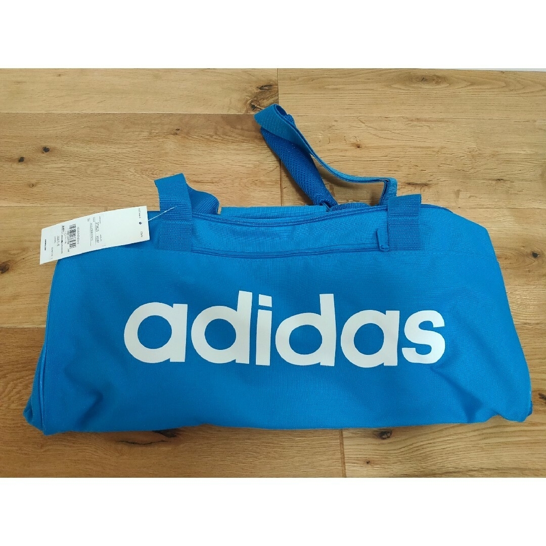 adidas(アディダス)の新品 アディダス ダッフルバッグ 青 国内正規品 キッズ/ベビー/マタニティのこども用バッグ(レッスンバッグ)の商品写真