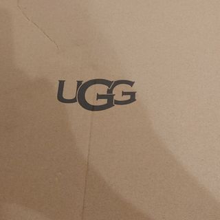 アグ(UGG)のUGGブーツ　新品未使用品(ブーツ)