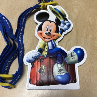 ディズニー(Disney)のチケットホルダー　パスポートケース　ディズニーリゾート　バケーションパッケージ(パスケース/IDカードホルダー)
