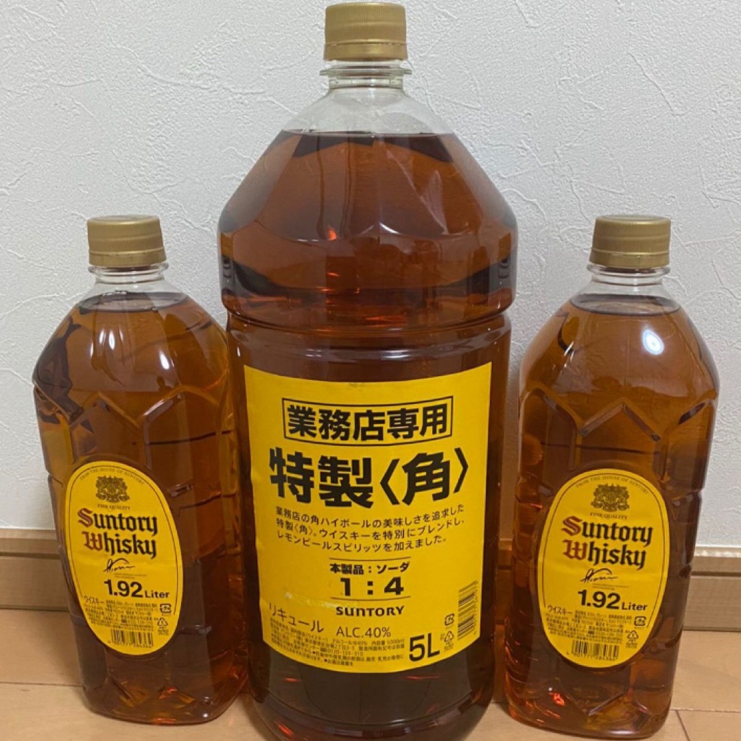 サントリー - サントリー業務用 角瓶 5L×1本 角瓶 1.92L ×2本の通販 by