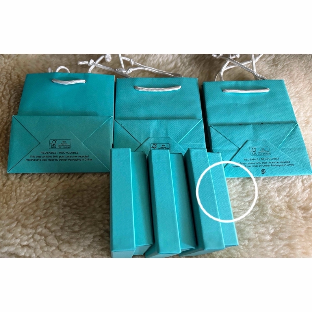 Tiffany & Co.(ティファニー)のTiffany現行品ショッパー＆空箱　巾着 インテリア/住まい/日用品のインテリア小物(小物入れ)の商品写真