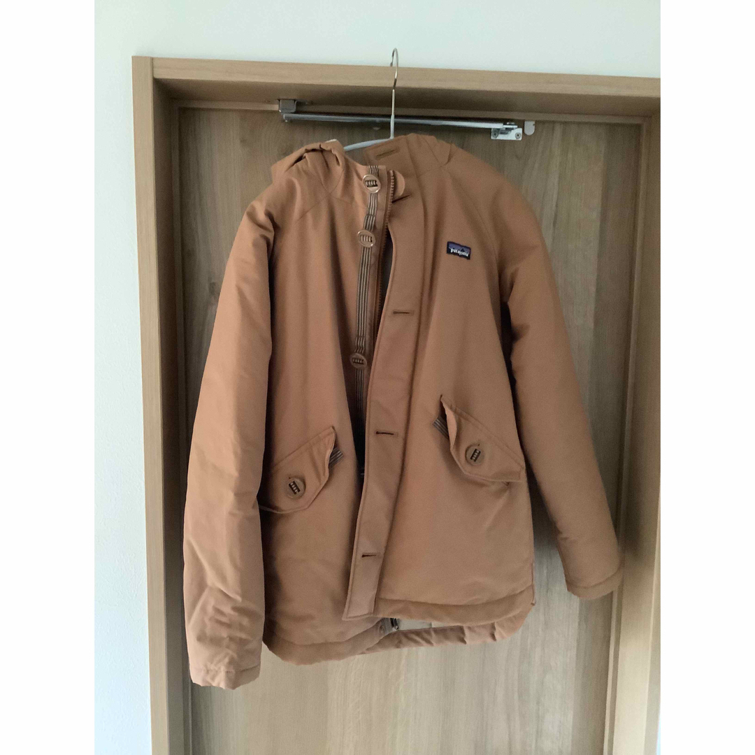 patagonia(パタゴニア)の美品　パタゴニア　キッズサイズ　中綿アウター レディースのジャケット/アウター(ダウンジャケット)の商品写真