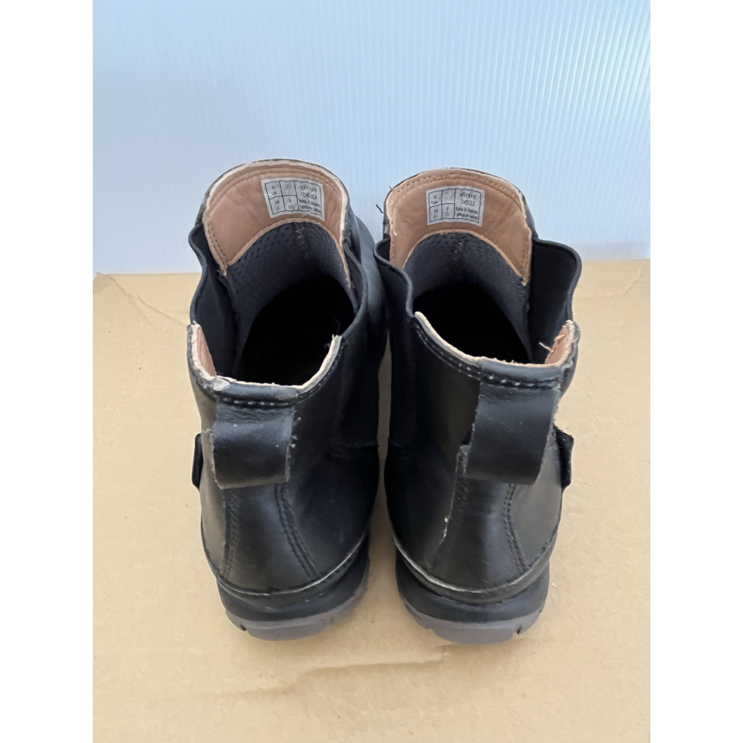 strive　ストライブ　CHELSEA　チェルシー　ブラック　25～25.5 レディースの靴/シューズ(ブーツ)の商品写真