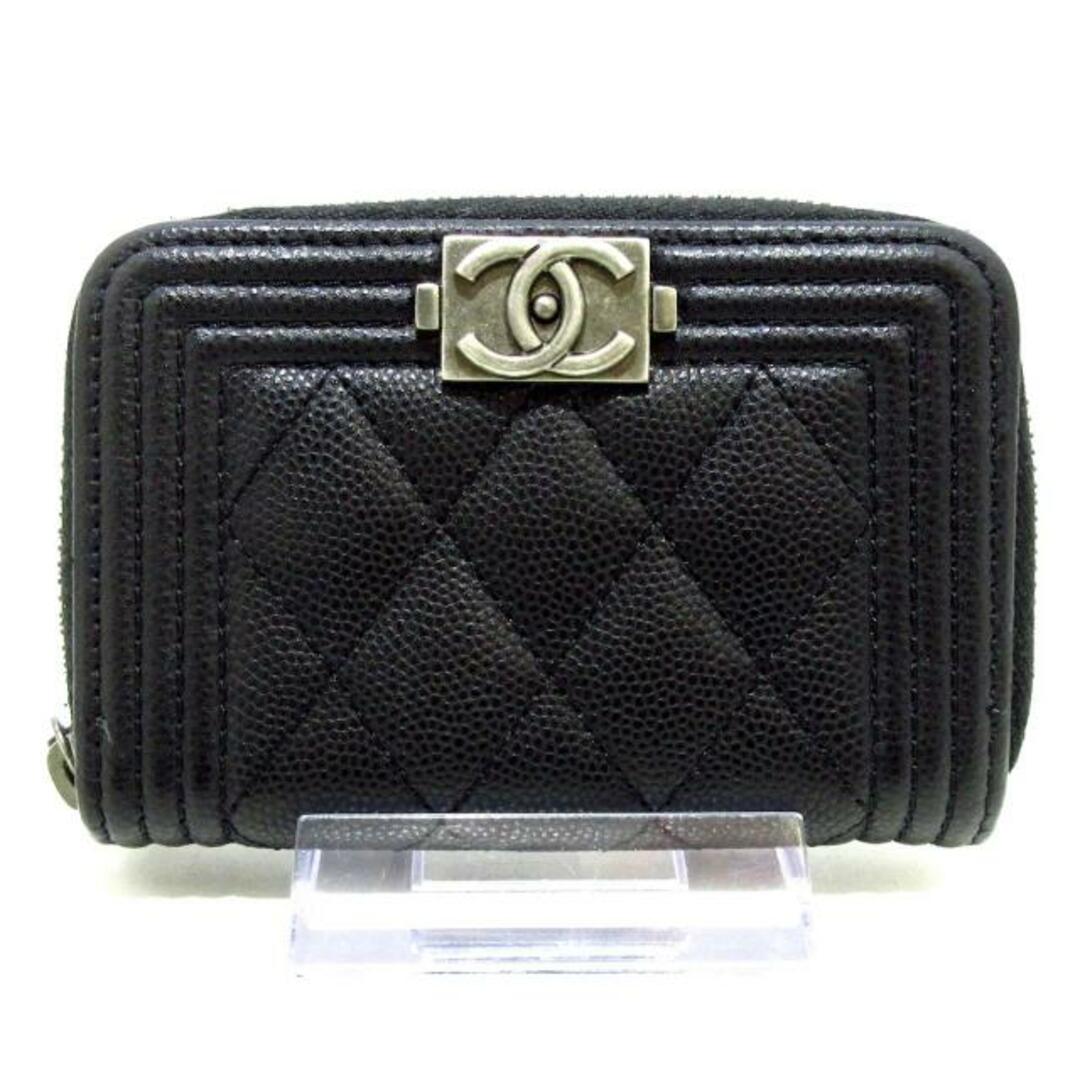 CHANEL(シャネル)のCHANEL(シャネル) コインケース ボーイシャネル/マトラッセ 黒 ラウンドファスナー/ヴィンテージシルバー金具 キャビアスキン レディースのファッション小物(コインケース)の商品写真