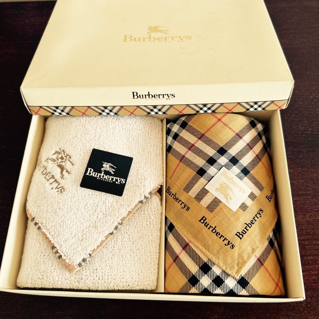 税込】 BURBERRY バーバリー タオルハンカチセット【新品】 ハンカチ