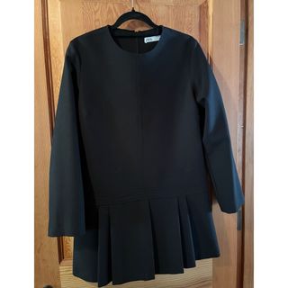 ザラ(ZARA)の✨新品✨　ZARA フォーマルトップス(その他)