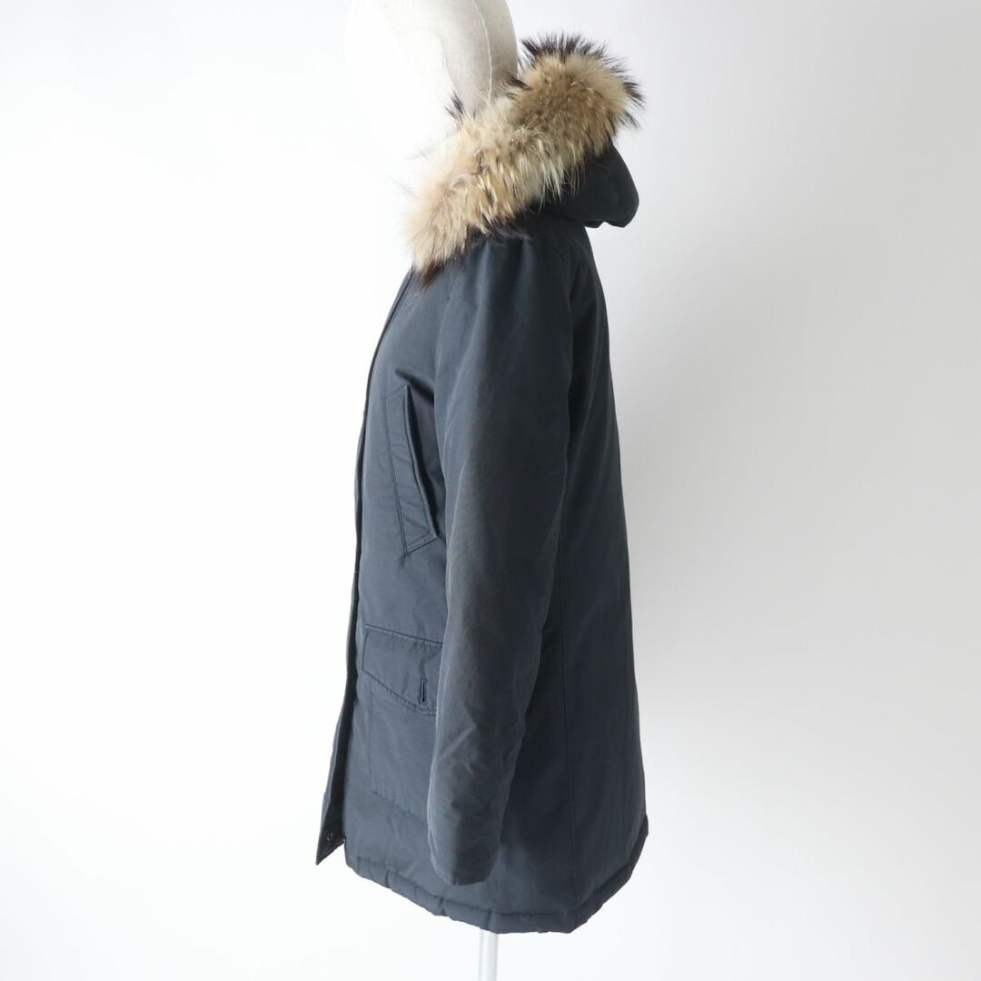 WOOLRICH(ウールリッチ)の美品★正規品 WOOLRICH ウールリッチ 1502250 ARCTIC PARKA 60/40 アークティックパーカ ファー・フード付 ダウンコート ネイビー 紺 S レディースのジャケット/アウター(ダウンコート)の商品写真