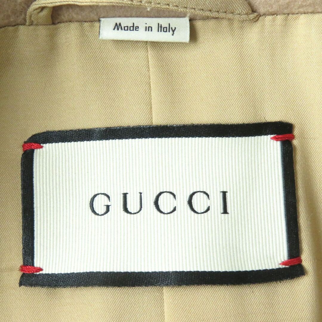 Gucci(グッチ)の極美品△正規品 2018年 GUCCI グッチ 455739 レディース ロゴボタン付 ウールチェスターコート ロング丈 レディース ベージュ 36 伊製 レディースのジャケット/アウター(チェスターコート)の商品写真