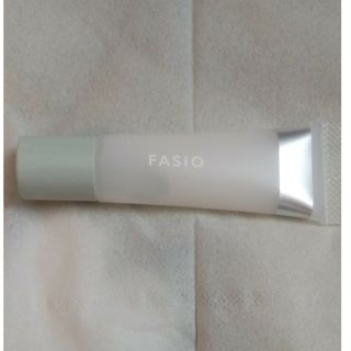 ファシオ(Fasio)のファシオ ポアスムース プライマー 00クリアホワイト(化粧下地)