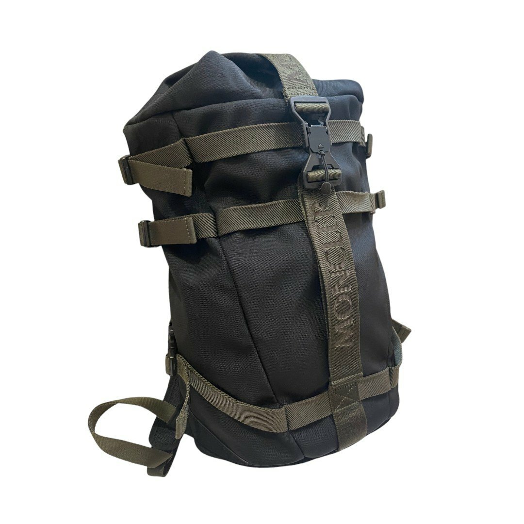 MONCLER(モンクレール)のMONCLER ARGENS BACKPACK モンクレール バックパック メンズ 送料無料 中古 IT1 メンズのバッグ(バッグパック/リュック)の商品写真
