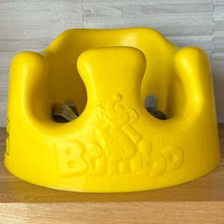 バンボ(Bumbo)のBumbo ベビーソファ　イエロー(その他)