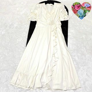 イブニングドレス　13号　パール　白　ロングドレス　パーティー　フリル　舞台衣装(ロングドレス)
