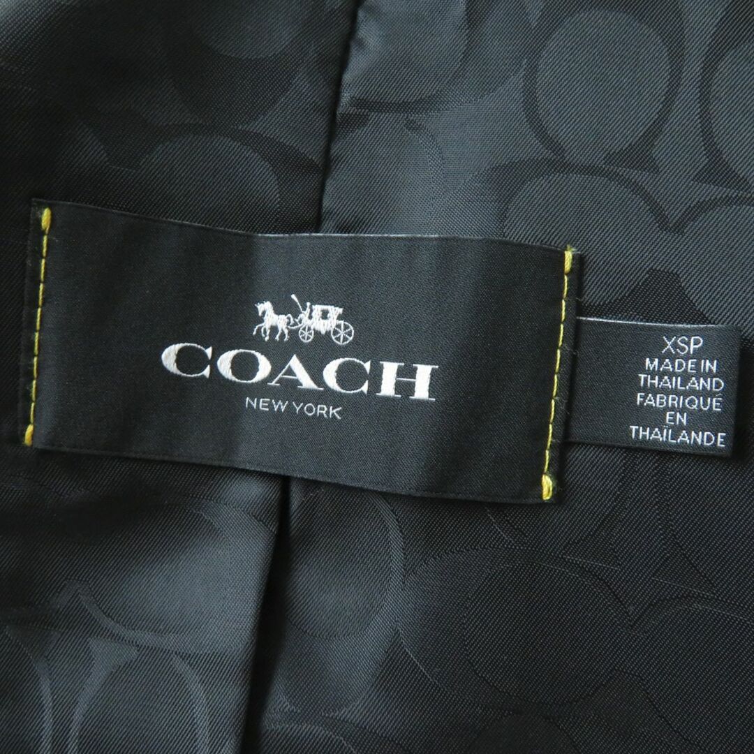 COACH(コーチ)の未使用品☆定価176000円 正規品 COACH コーチ F76255 襟元ラムファー・ライナー付 トレンチコート ベージュ XSP レディース タグ付き レディースのジャケット/アウター(トレンチコート)の商品写真